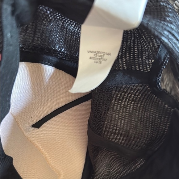 Vans Off the Wall American Flag Hat Stars and Stripes Adjustable, mesh back - Picture 10 of 10